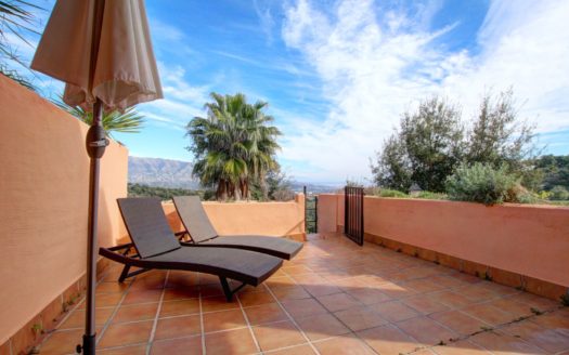 GROUNDFLOOR APARTMENT IN LA MAIRENA